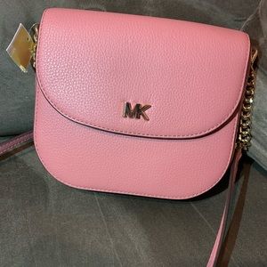 Michael kors crossbody